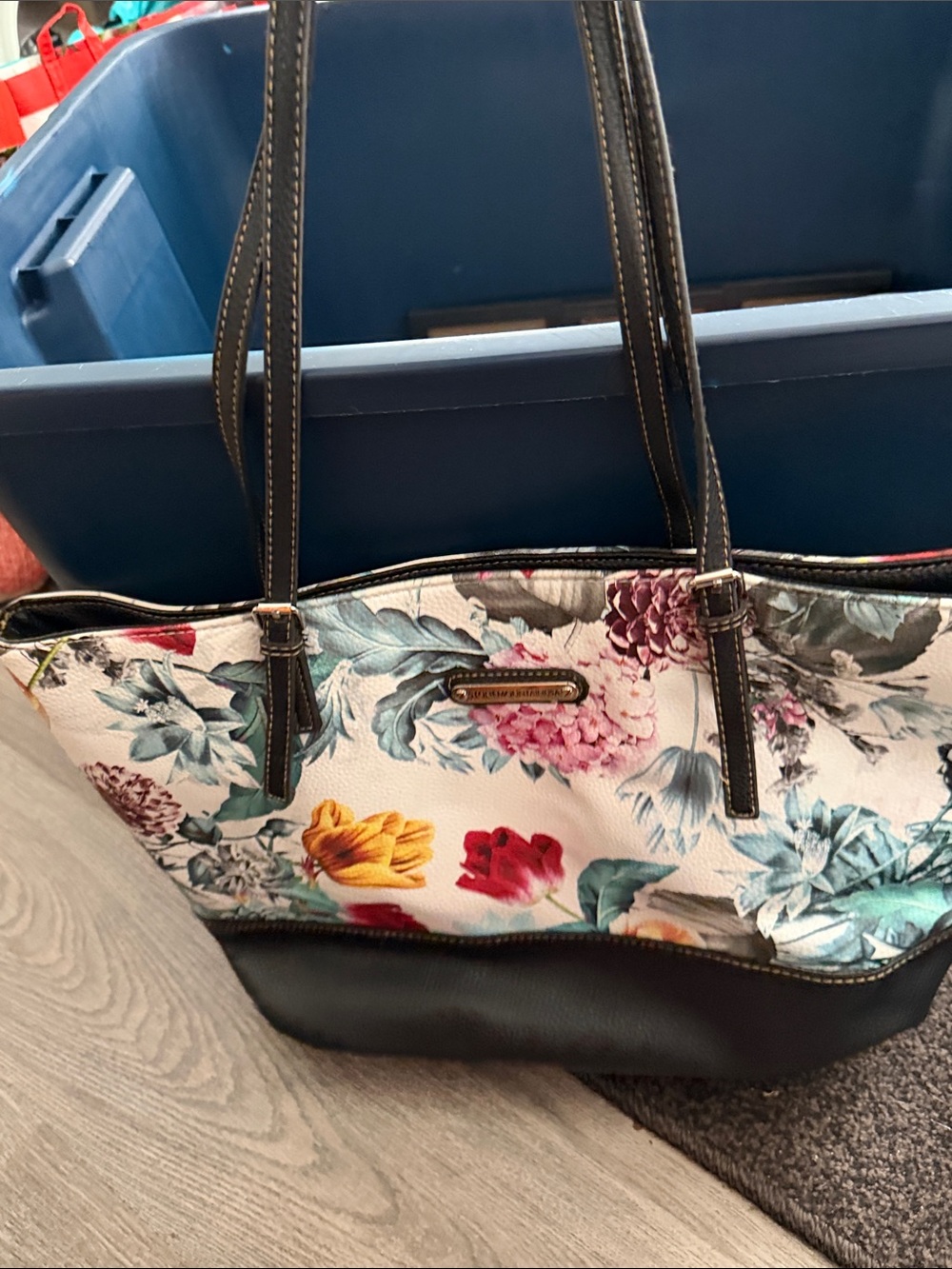 Stone Mountain Accessories Floral Tote with Black Trim and Multicolor Blooms